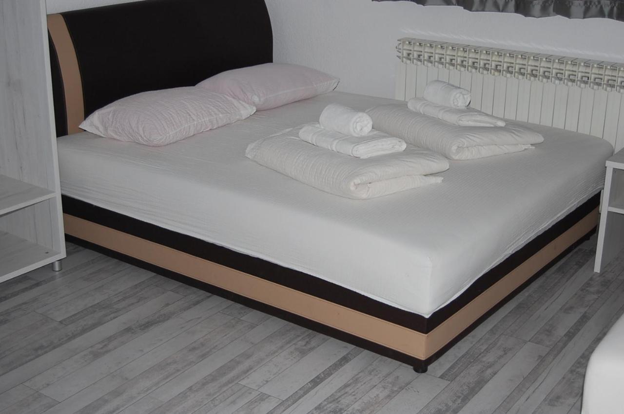 Pansion Focin Han Saraievo Exterior foto